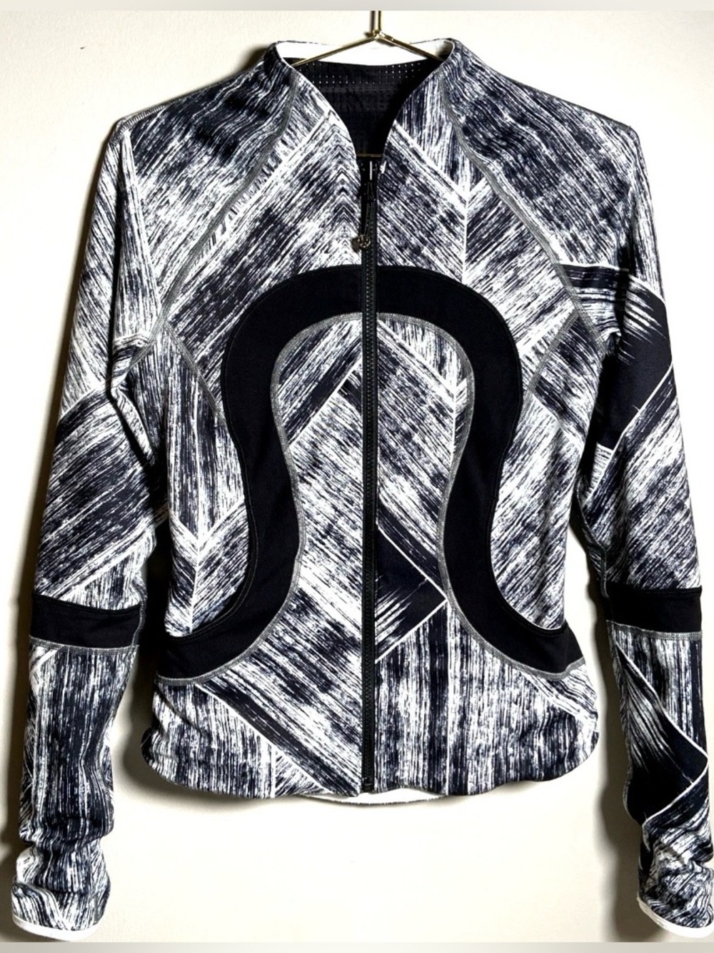 lululemon athletica Reversible Jacket Black & White Patterned Full-Zip Womens 4